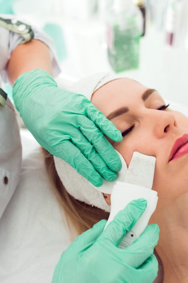 beautiful-woman-receiving-ultrasound-cavitation-facial-peeling-cosmetology-and-facial-skin-care.jpg